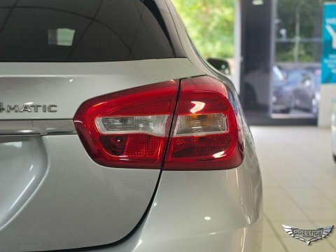 Mercedes-Benz GLA Class 2.0 Gla250 Amg Silver #5