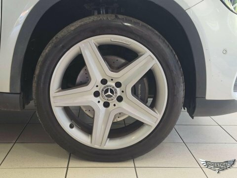 Mercedes-Benz GLA Class 1.6 Gla200 Amg Line Suv Euro 6 White #57