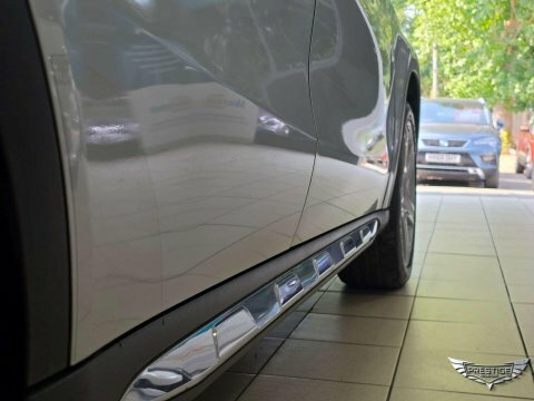 Mercedes-Benz GLA Class 1.6 Gla200 Amg Line Suv Euro 6 White #11
