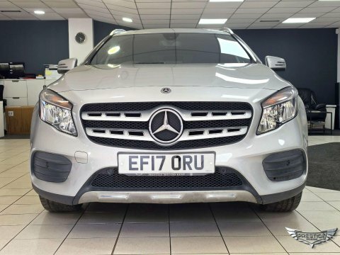 Mercedes-Benz GLA Class 1.6 Gla200 Amg Line Suv Euro 6 White #74