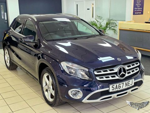 Mercedes-Benz GLA Class 1.6 Gla200 Sport Blue #2