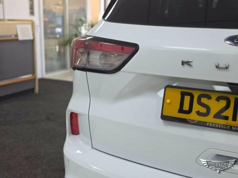 Ford Kuga 1.5 Ecoblue St-line Edition Red #16