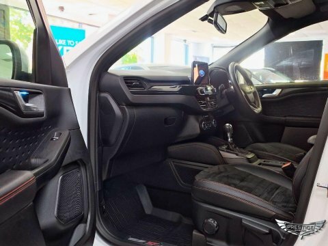 Ford Kuga 1.5 Ecoblue St-line Edition Red #46