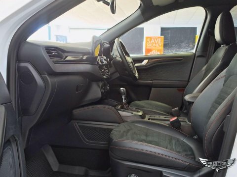 Ford Kuga 1.5 Ecoblue St-line Edition Red #67