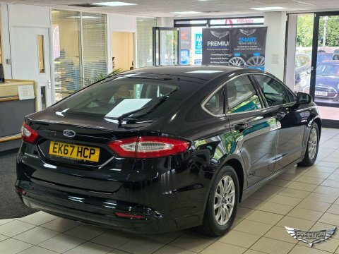 Ford Mondeo 2.0 Tdci Titanium Black #4