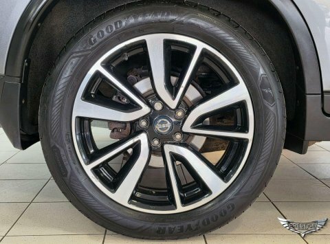 Nissan X-Trail Tekna Grey #68