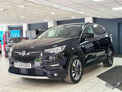 Vauxhall Grandland X 1.5 Turbo D Black #3