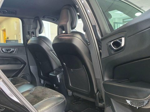 Volvo XC60 T5 Awd Momentum Blue #48