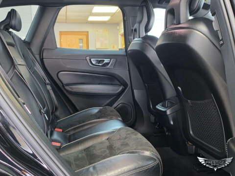 Volvo XC60 T5 Awd Momentum Blue #63