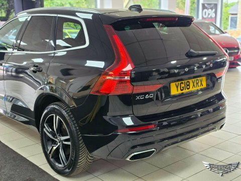 Volvo XC60 T5 Awd Momentum Blue #41