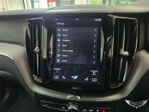 Volvo XC60 T5 Awd Momentum Blue #80