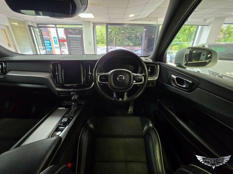 Volvo XC60 T5 Awd Momentum Blue #53