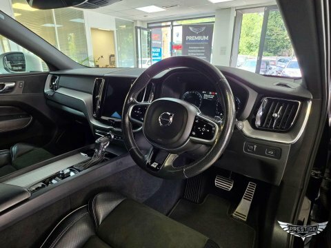 Volvo XC60 T5 Awd Momentum Blue #75