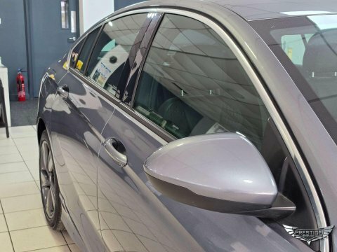 Vauxhall Insignia Insignia Sri Vx-line Nav Td Black #15