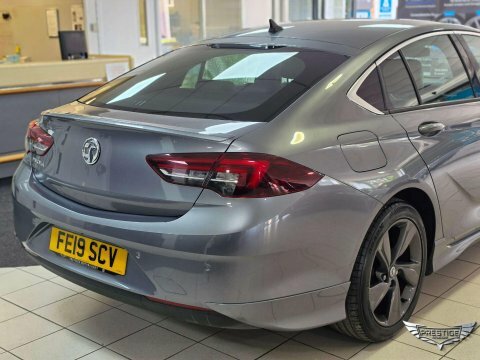 Vauxhall Insignia Insignia Sri Vx-line Nav Td Black #17