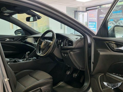 Vauxhall Insignia Insignia Sri Vx-line Nav Td Black #39