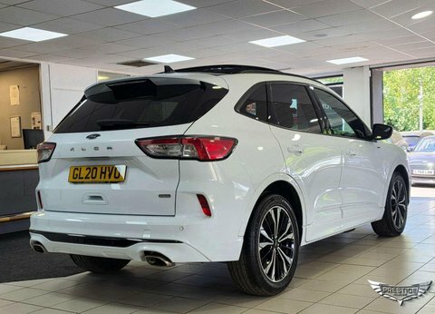 Ford Kuga 2.5 Ecoboost Duratec White #4