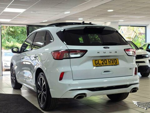 Ford Kuga 2.5 Ecoboost Duratec White #5