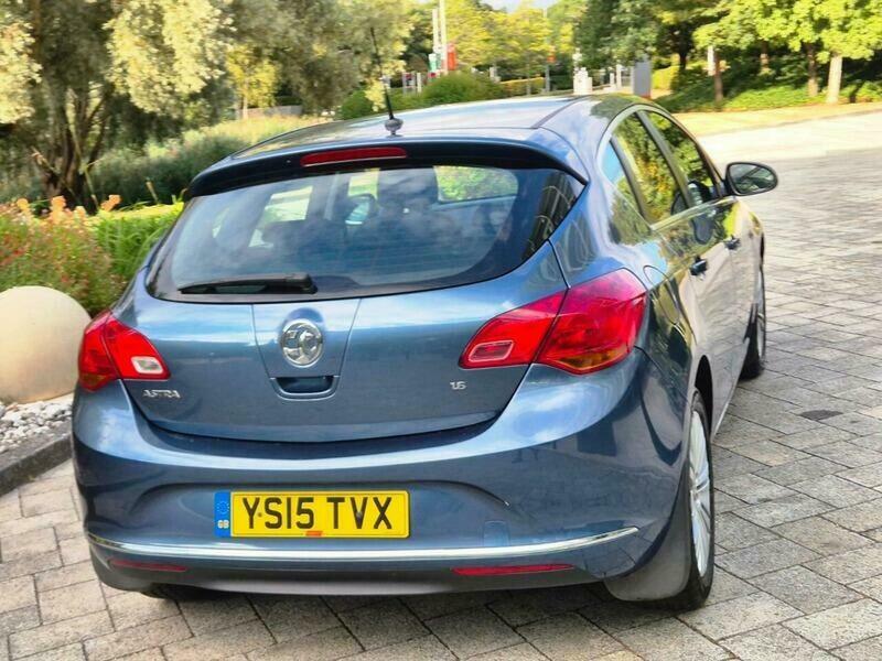 Vauxhall Astra 1.6I Excite Hatchback Blue #4