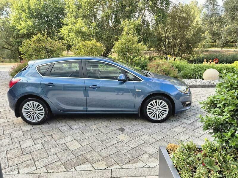 Vauxhall Astra 1.6I Excite Hatchback Blue #2