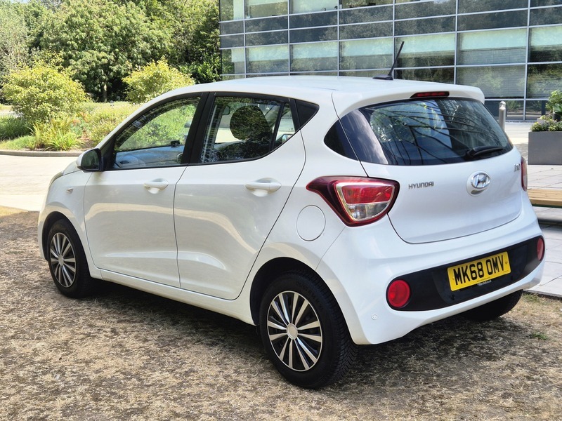 Hyundai I10 1.0 Se Hatchback White #4