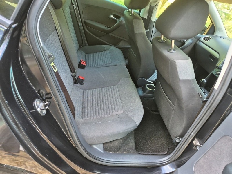 Volkswagen Polo 1.2L Match Tdi 74 Bhp Silver #12