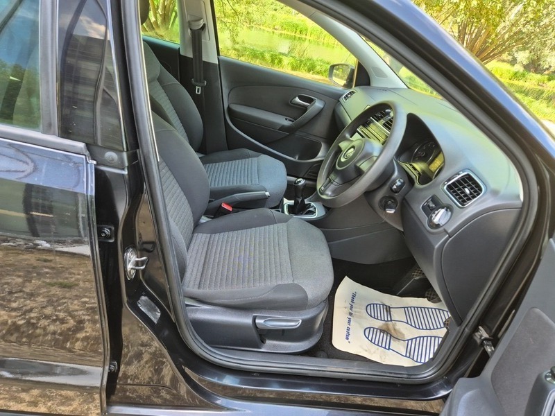 Volkswagen Polo 1.2L Match Tdi 74 Bhp Silver #10