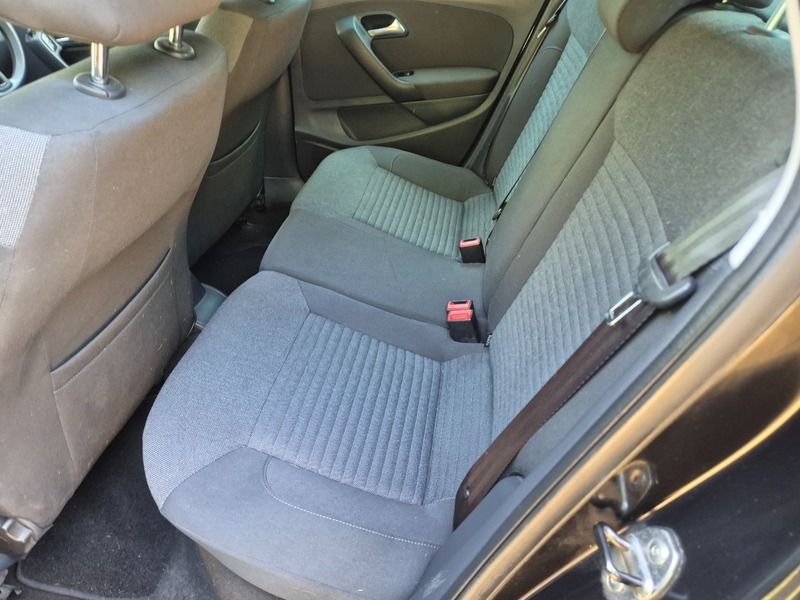 Volkswagen Polo 1.2L Match Tdi 74 Bhp Silver #13