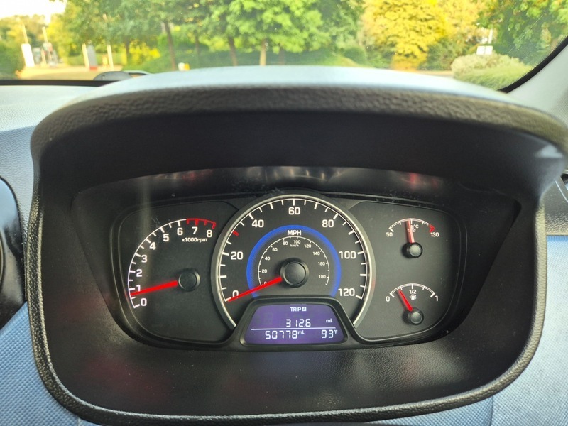 Hyundai I10 1.0 Se 2X Services 20 Road Tax Blue #19