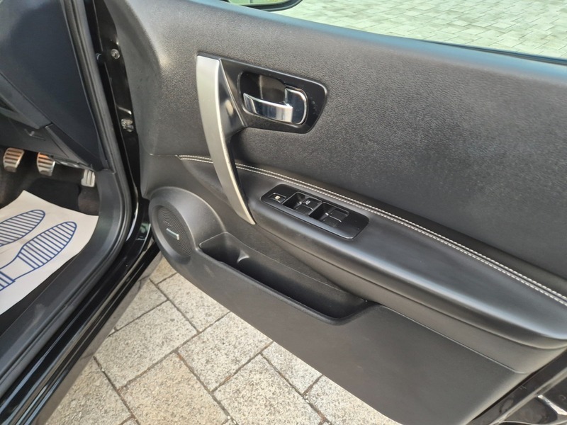 Nissan Qashqai 1.5 Dci N-tec 2Wd Euro 5 Black #28