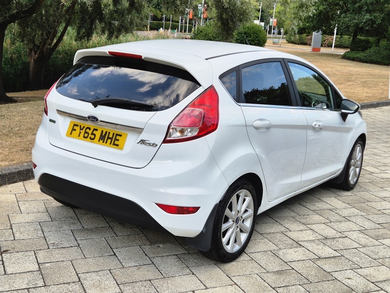 Ford Fiesta 1.0T Ecoboost Titanium Hatchback White #3