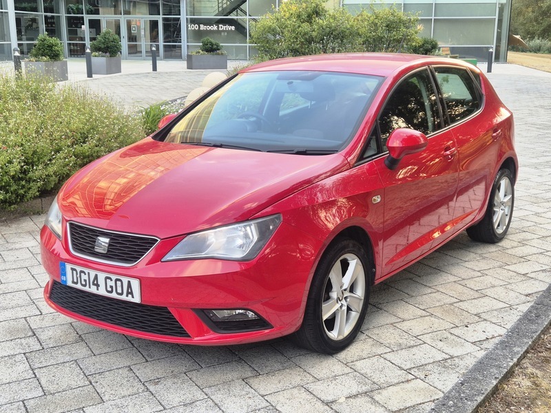 Seat Ibiza 1.4 Toca Hatchback Red #2