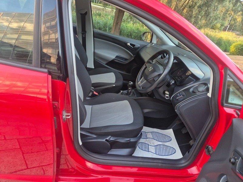 Seat Ibiza White #11