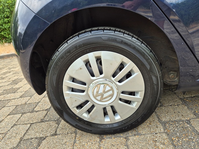 Volkswagen Up 1.0 Move Up White #25