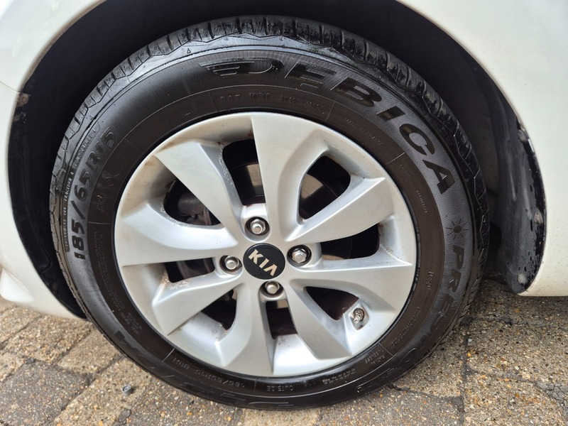 Kia RIO 1.25 Sr7 Red #26
