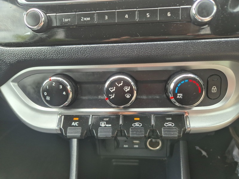 Kia RIO 1.25 Sr7 Red #15