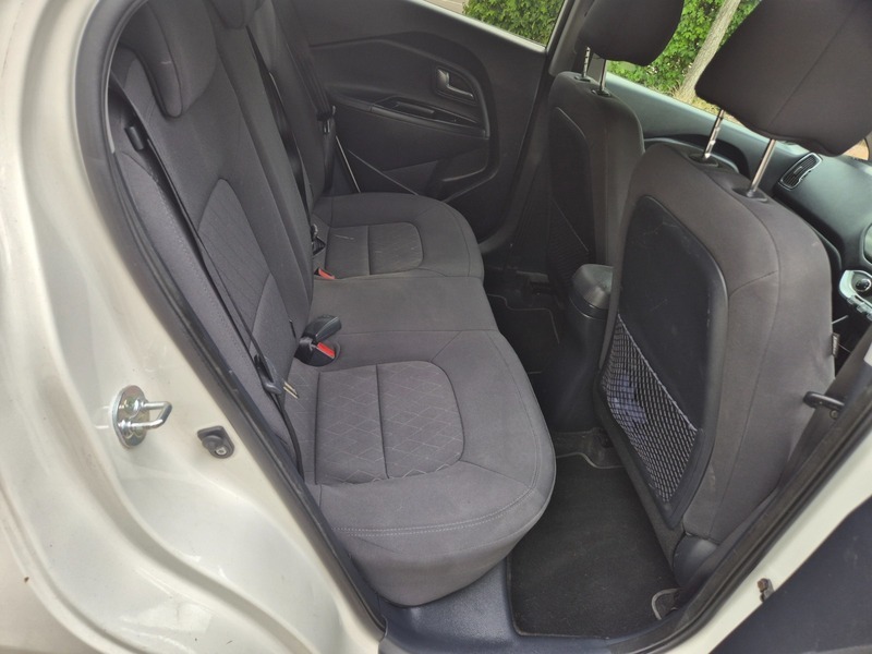 Kia RIO 1.25 Sr7 Red #11
