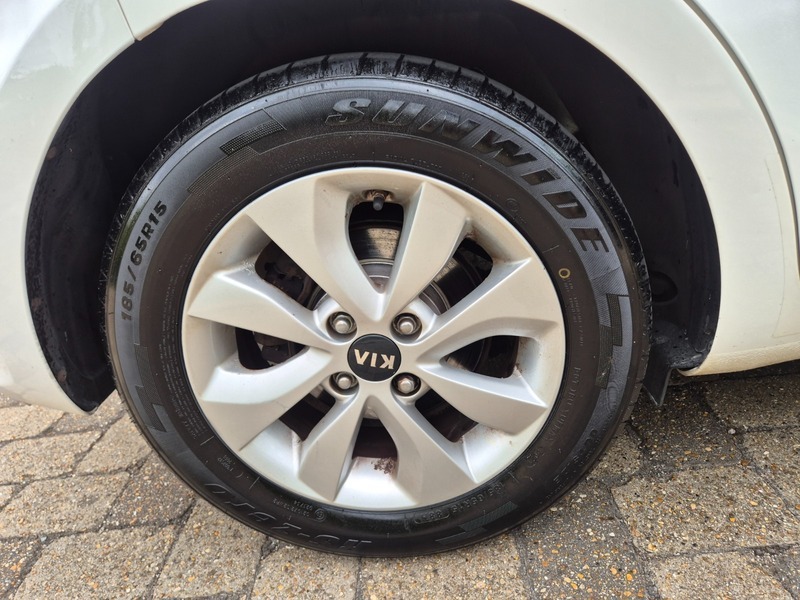 Kia RIO 1.25 Sr7 Red #23