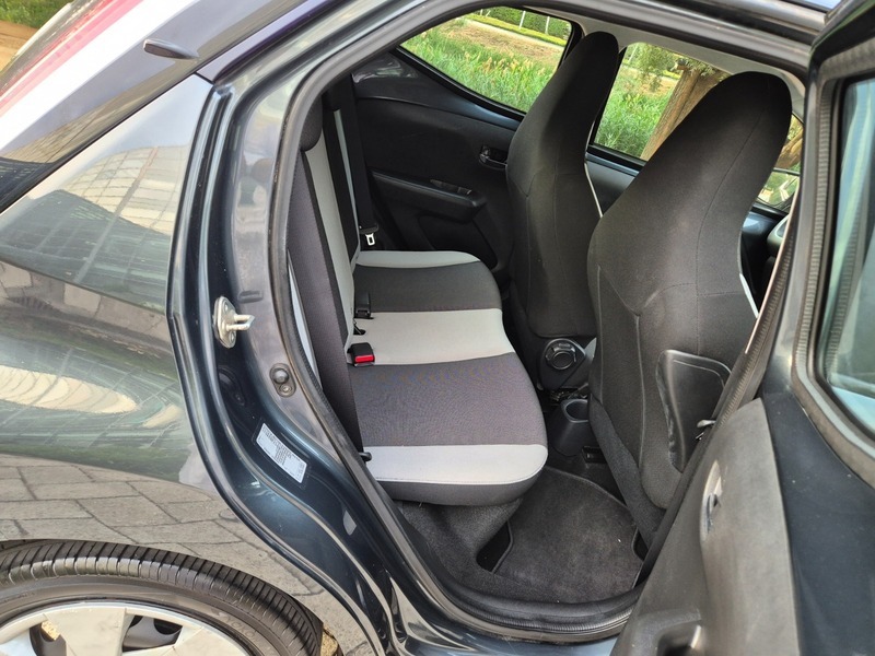 Toyota Aygo Hatchback Blue #15