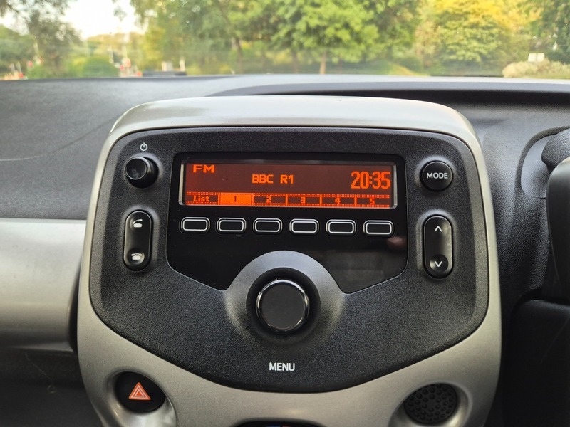 Toyota Aygo Hatchback Blue #20