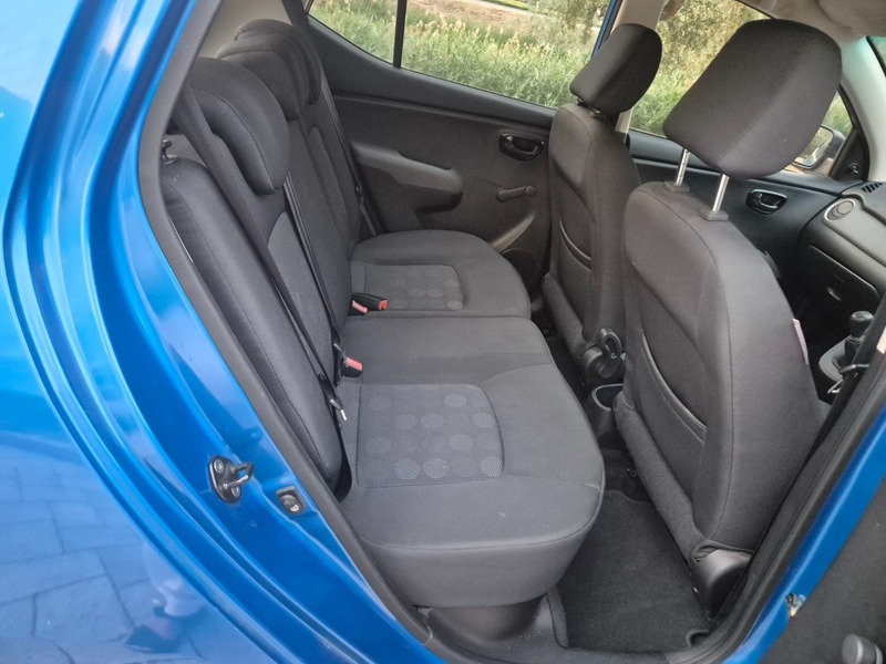 Hyundai I10 I10 Classic Red #12