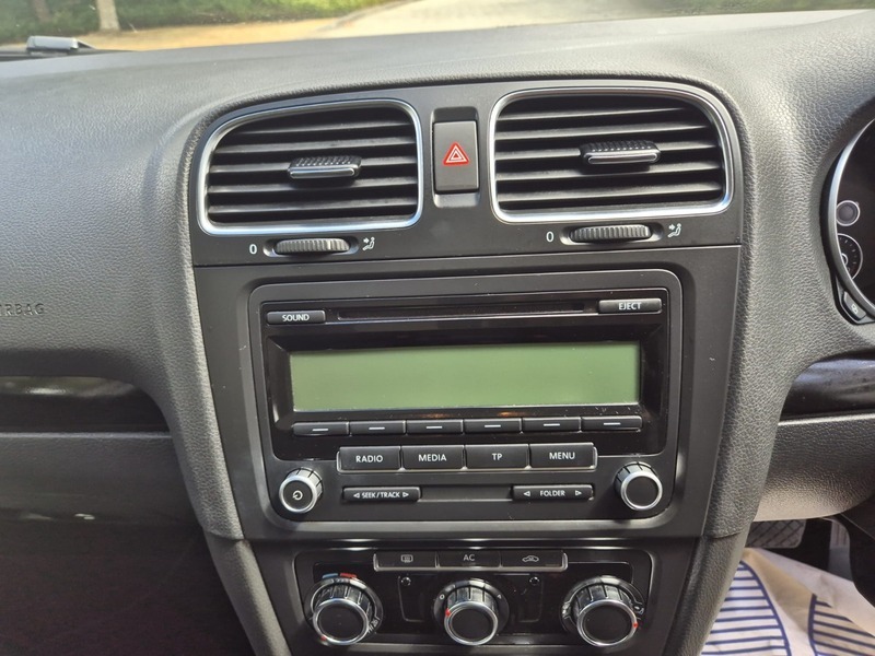 Volkswagen Golf 1.4 Golf Gt Tsi Black #16