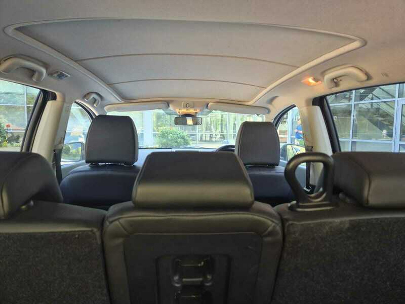 Nissan Qashqai+2 Dci Tekna Is Plus 2 Grey #26