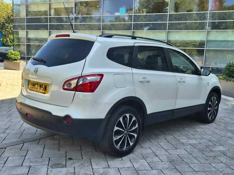 Nissan Qashqai+2 1.6 360 Suv White #3