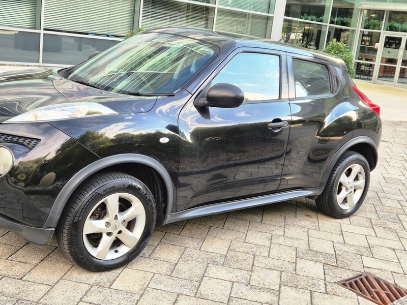 Nissan Juke 1.6 Tekna 117 Bhp Black #5
