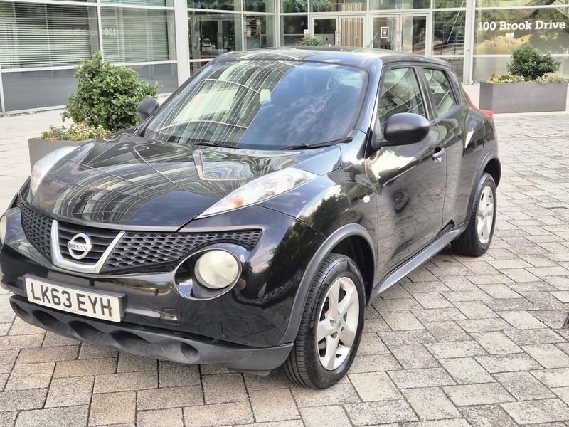 Nissan Juke 1.6 Tekna 117 Bhp Black #2