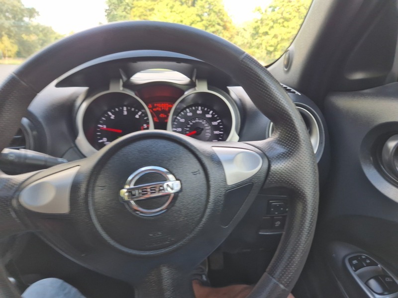 Nissan Juke 1.6 Tekna 117 Bhp Black #14