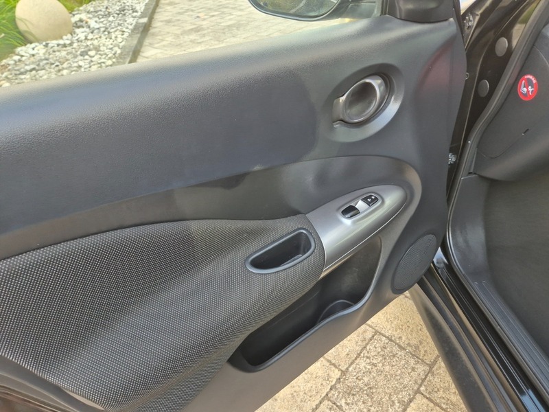 Nissan Juke 1.6 Tekna 117 Bhp Black #23