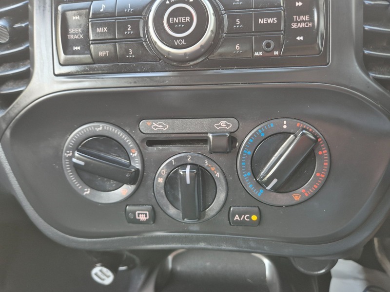 Nissan Juke 1.6 Tekna 117 Bhp Black #18