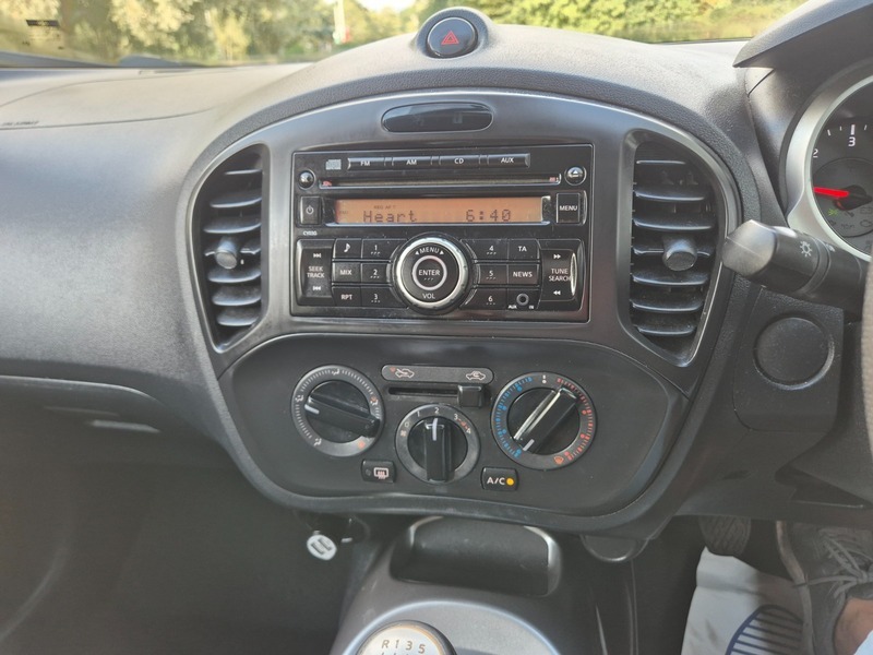 Nissan Juke 1.6 Tekna 117 Bhp Black #15